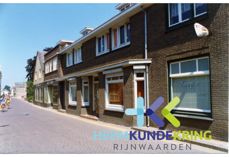 Hoofdstraat 11-7-1977 Coll. HKR (21)